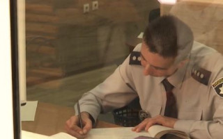 Жестоко избивал прохожих: полиция отпустила на волю мужчину в Одессе