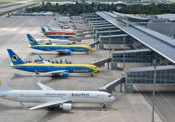 Аэропорт «Борисполь» купил самолет для спасателей с нарушением законодательства