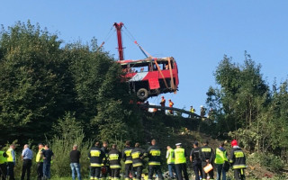 Трагедия в Польше с украинским автобусом: появилось видео с места ДТП