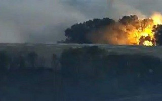 Боевики на Донбассе несут потери и подрывают свои же склады