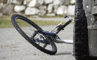 Под Львовом насмерть сбили велосипедиста: все подробности