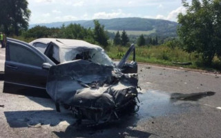 Под Львовом произошло жуткое ДТП с туристическим автобусом