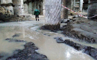 Раскопки на Почтовой площади затопило из-за ливней