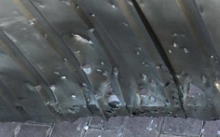 Обстреляли и забросали гранатами: неизвестные напали на дом депутата