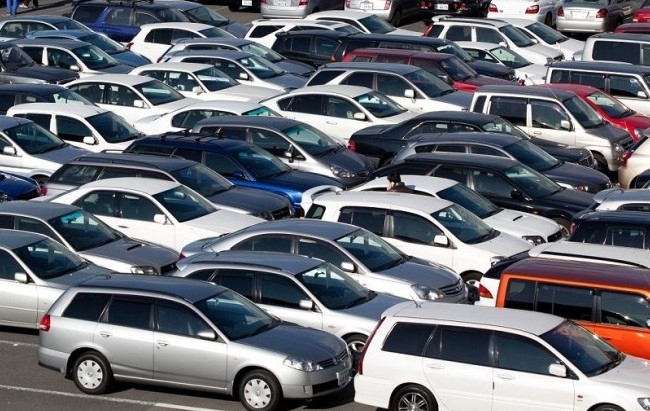 Кабмин запретил должникам продавать свои автомобили
