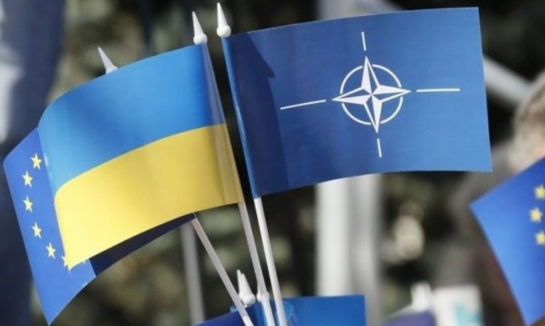 Вступление Украины в НАТО: советник Трампа очертил перспективы