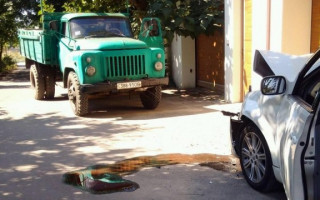 Наезд грузовика на активистов в Одессе: появились детали