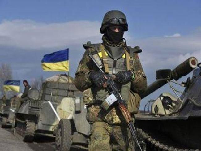 Ющенко: по Донбассу и Крыму могут быть две дороги к миру