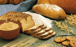 Врачи назвали полезные свойства вредных продуктов