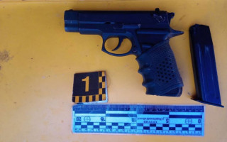 В Харькове мужчина в центре города открыл стрельбу по прохожим: первые подробности