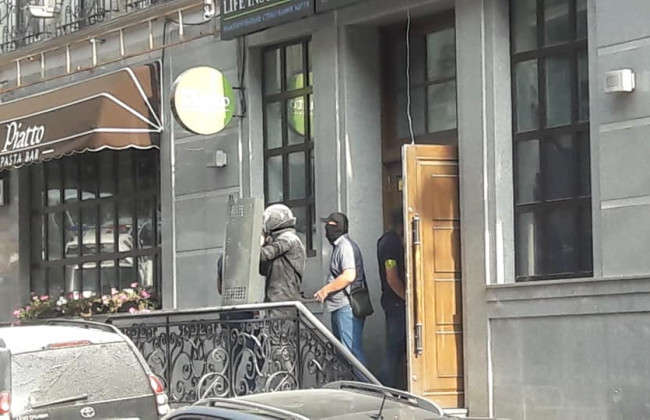 В Киеве взорвали офис адвокатской конторы