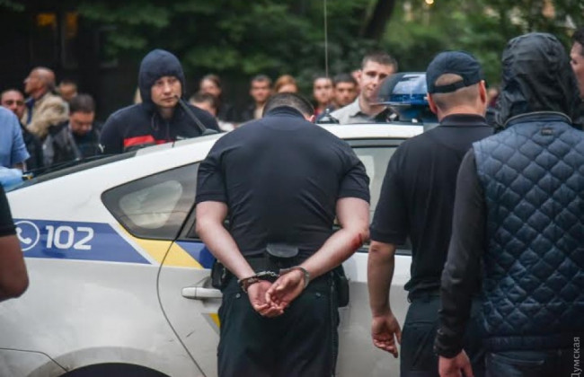 Банда полицейских грабила пассажиров в Тернополе