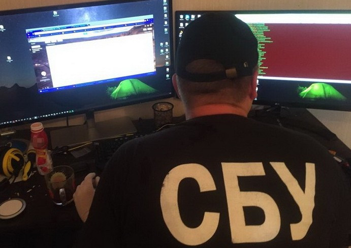 Возглавлял россиянин: СБУ обезвредила группу опасных хакеров