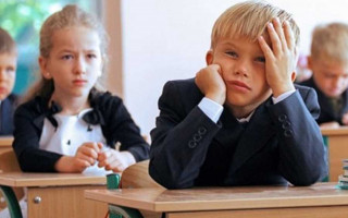 В Украине вводят «Свидетельство достижений» вместо школьных табелей