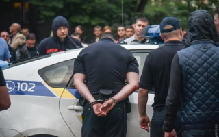 Банда полицейских грабила пассажиров в Тернополе