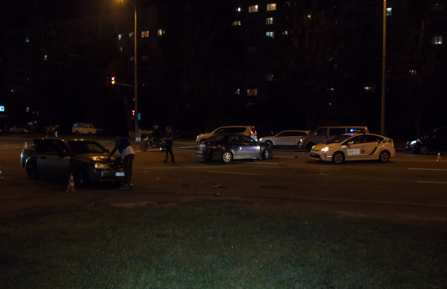 Ужасное ДТП в Киеве: есть пострадавшие