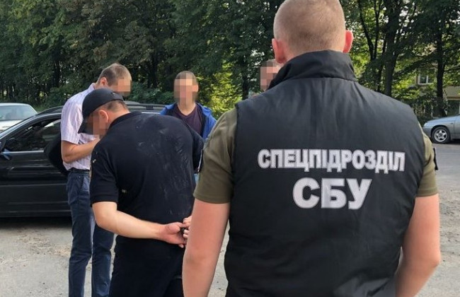 Чиновник ГСЧС погорел на крупной взятке