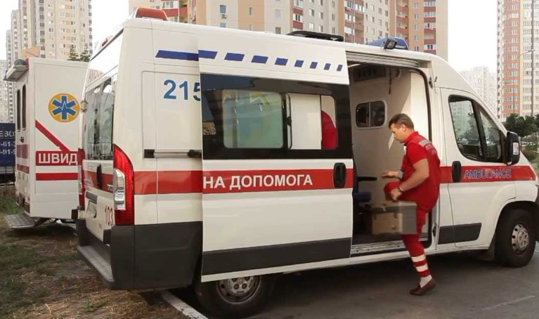 В Киеве дети потеряли сознание на школьной линейке
