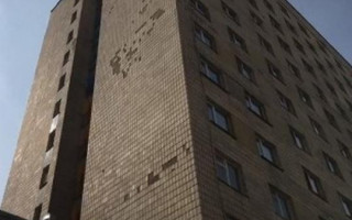 В Киеве студент упал с крыши: все подробности