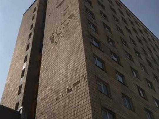 В Киеве студент упал с крыши: все подробности