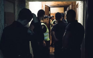 Странное убийство в Киеве: мужчину зарезали в собственной квартире