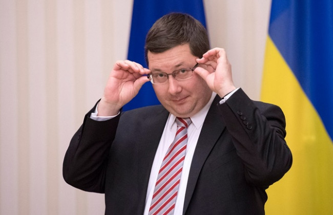 Переводчику Гройсмана продлили арест