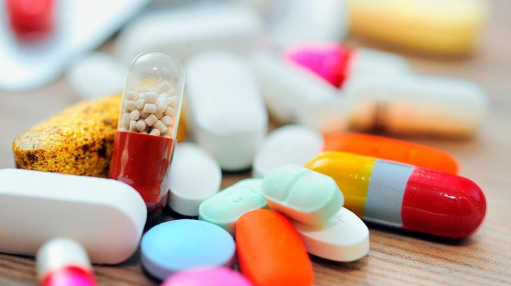 Что будет с ценой на лекарства: Рада провалила законопроект