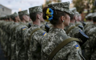 Военная гендерная политика: женщины будут генералами