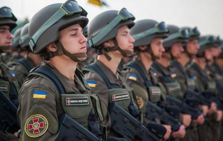 Воинское приветствие «Слава Украине!»: Рада поддержала законопроект