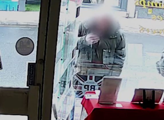 Отравление Скрипалей: в сети появилось видео с подозреваемыми