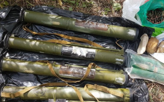 В Киеве обнаружили большой схрон с гранатометами и взрывчаткой