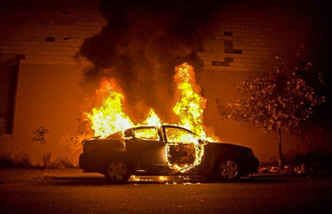 Неизвестные в Польше сожгли автомобиль украинского активиста