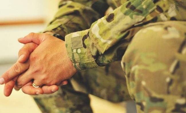 Суд восстановил в должности незаконно уволенного военнослужащего