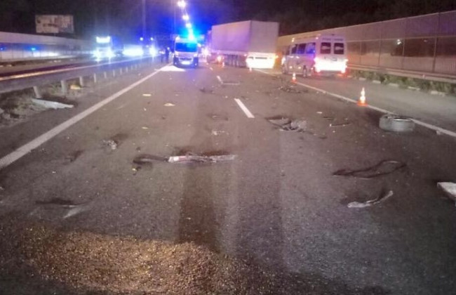 Автомобиль превратился в хлам:  на трассе «Киев-Житомир» произошло смертельное ДТП