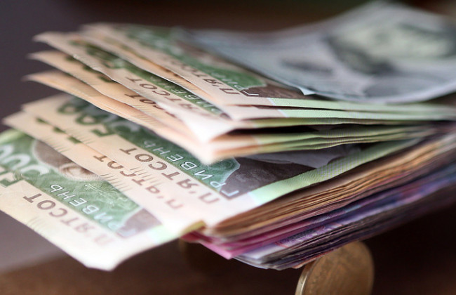 Условия взыскания излишне выплаченной зарплаты: постановление ВС