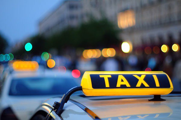 Наезд водителя такси на людей в Киеве: появились скандальные подробности