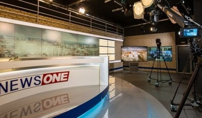 Телеканал NewsOne проверят из-за Лукаш и других политиков