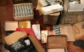 Поставляли оружие в Россию: СБУ задержала организатора канала