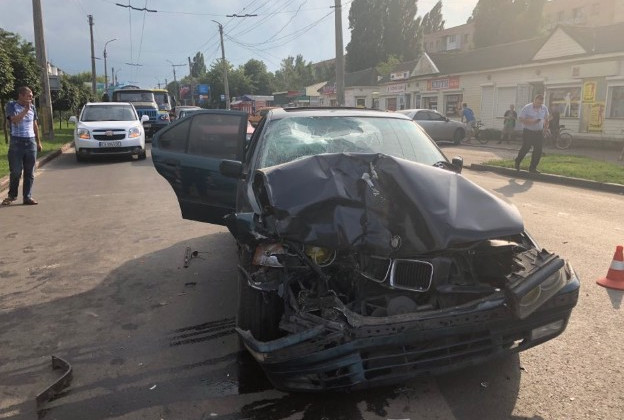 Мать и 4-летний сын погибли на месте: появились подробности резонансного ДТП