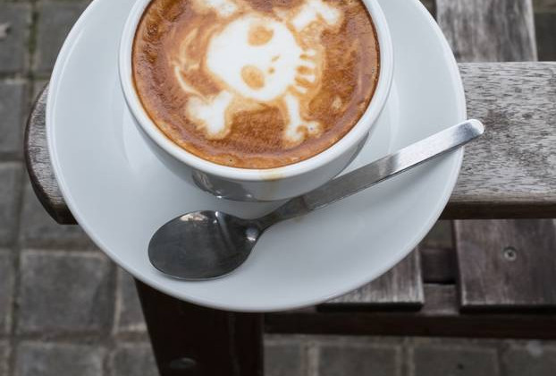 Серия ограблений в Киеве: людей травят кофе