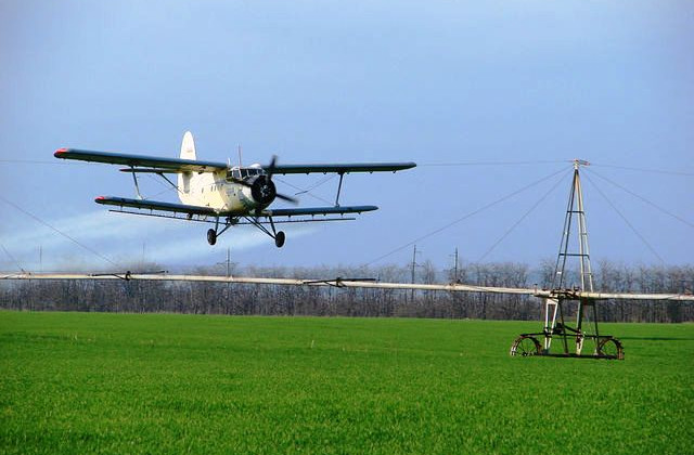 В Украине ядохимикатами отравили целое село, много детей