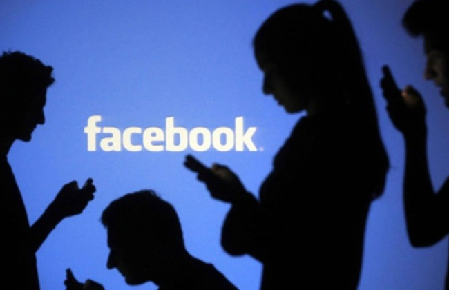 Психическая травма: экс-сотрудница Facebook будет судиться с компанией