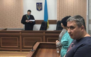 Под залог в сто раз меньший, чем сумма украденного: экс-таможенник вышел на свободу