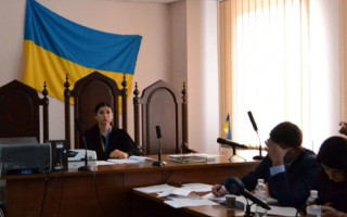 Нападение на активиста Михайлика: суд избрал меру пресечения трем мужчинам