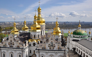 Неизвестные обокрали Киево-Печерскую лавру