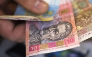 В Виннице мужчина годами получал пенсию за умершего отца