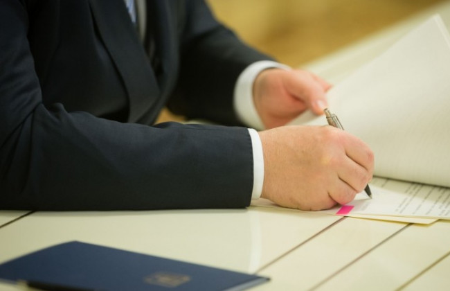 «Единое окно» на таможне: Президент подписал важный закон