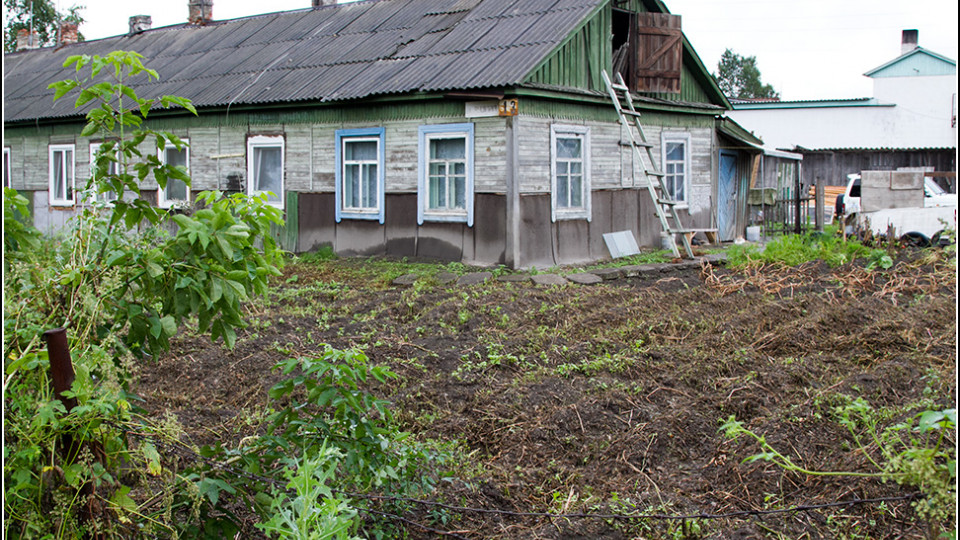 «Убил на огороде»: под Харьковом сын задушил мать
