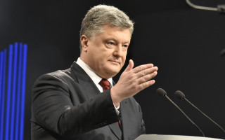 Порошенко поблагодарил Путина за более европейскую Украину