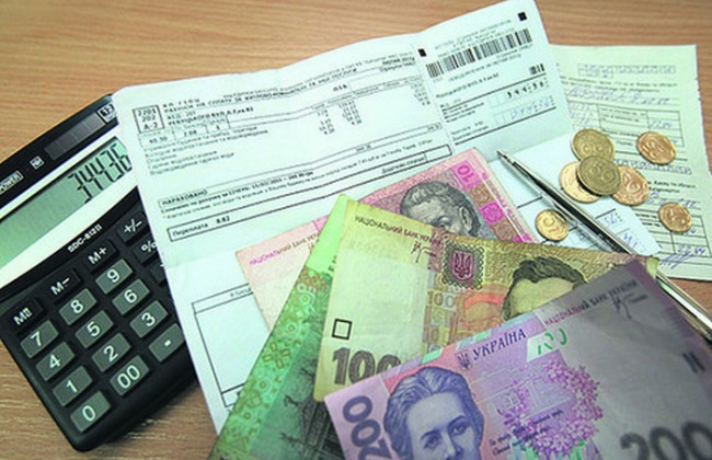 Долги по коммуналке: Кабмин заставит украинцев отработать каждую копейку